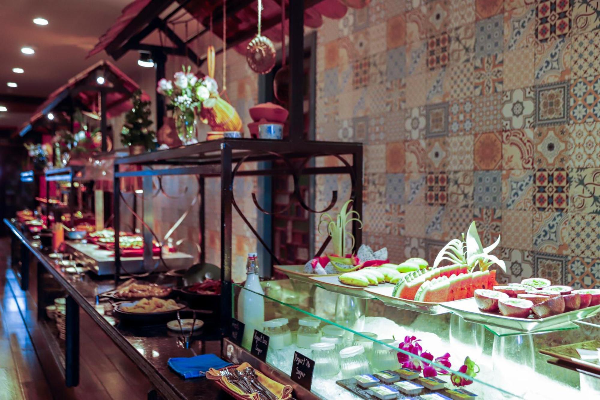 M Village Hotel Premier Thi Sach Хошимин Экстерьер фото